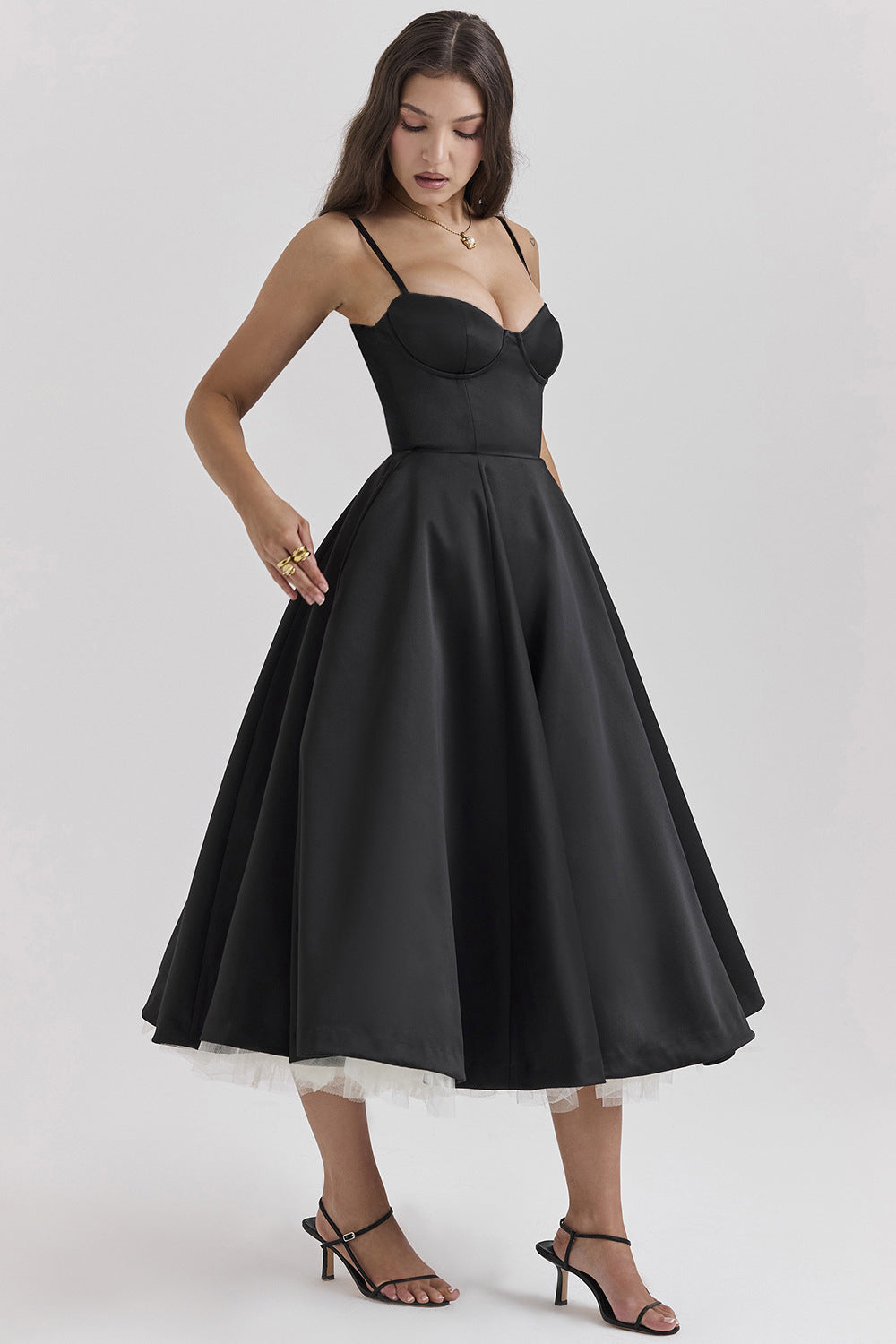 YLIANA | Verspieltes Sommer-Midi-Kleid