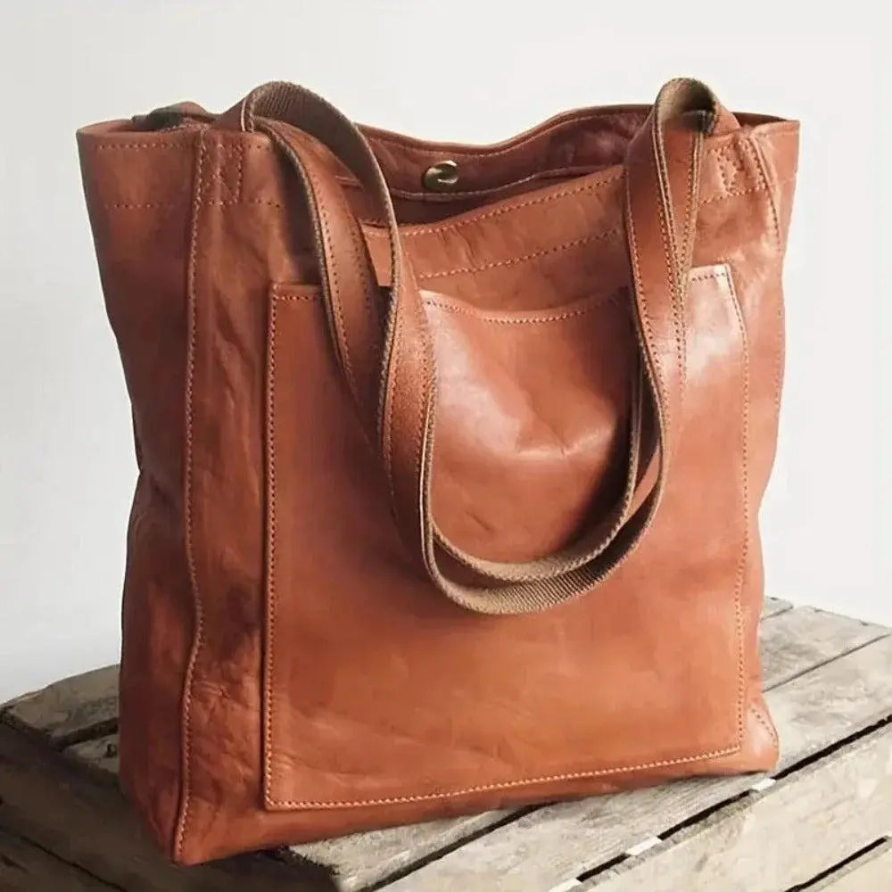 Lorena's Contemporary Elegance | Stylish Leather Bag