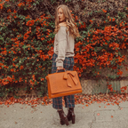 Monikas Elegante Schleifenhandtasche