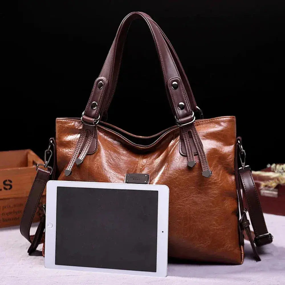Claires Reisetasche | Zeitloses Design