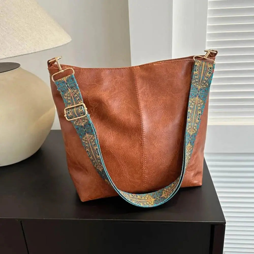 Sommerfeld Schultertasche mit stilvollen Details