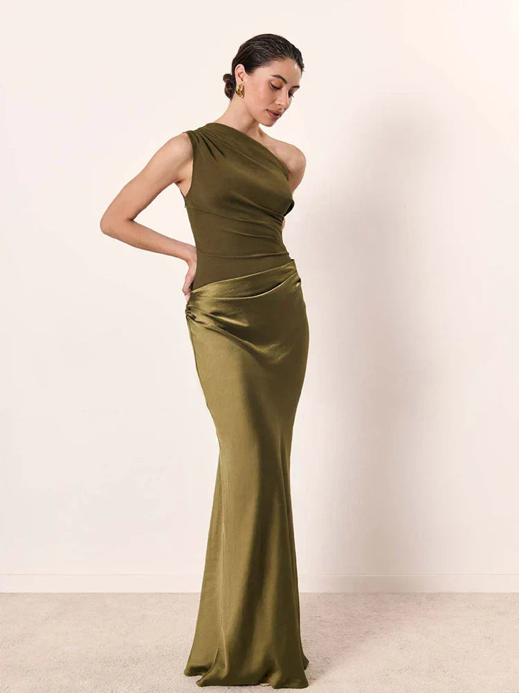 Amber™ – Satin Maxikleid mit asymmetrischem Trägerdesign
