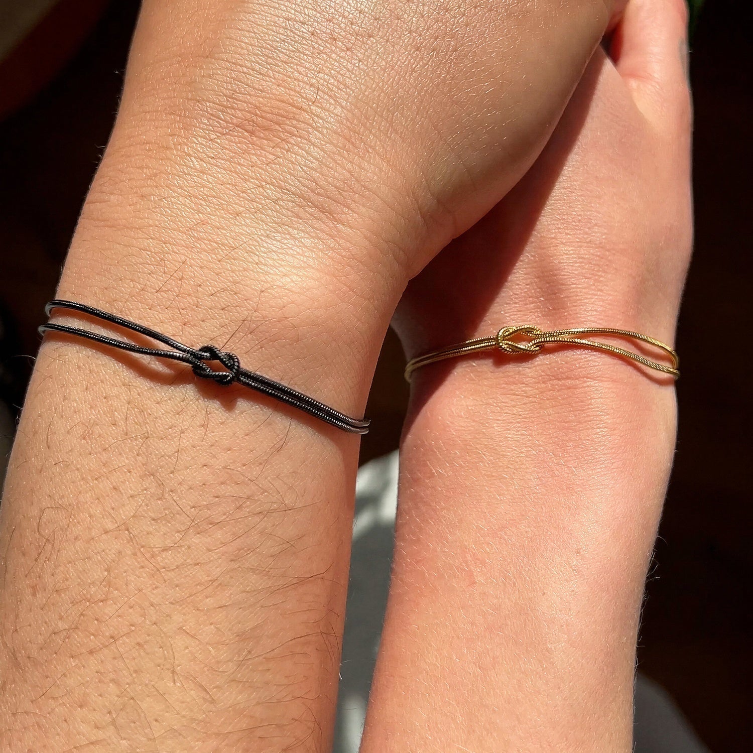 Sommerfeld | Verbindungsknoten Armband (Kaufe 1, Erhalte 1 GRATIS!)