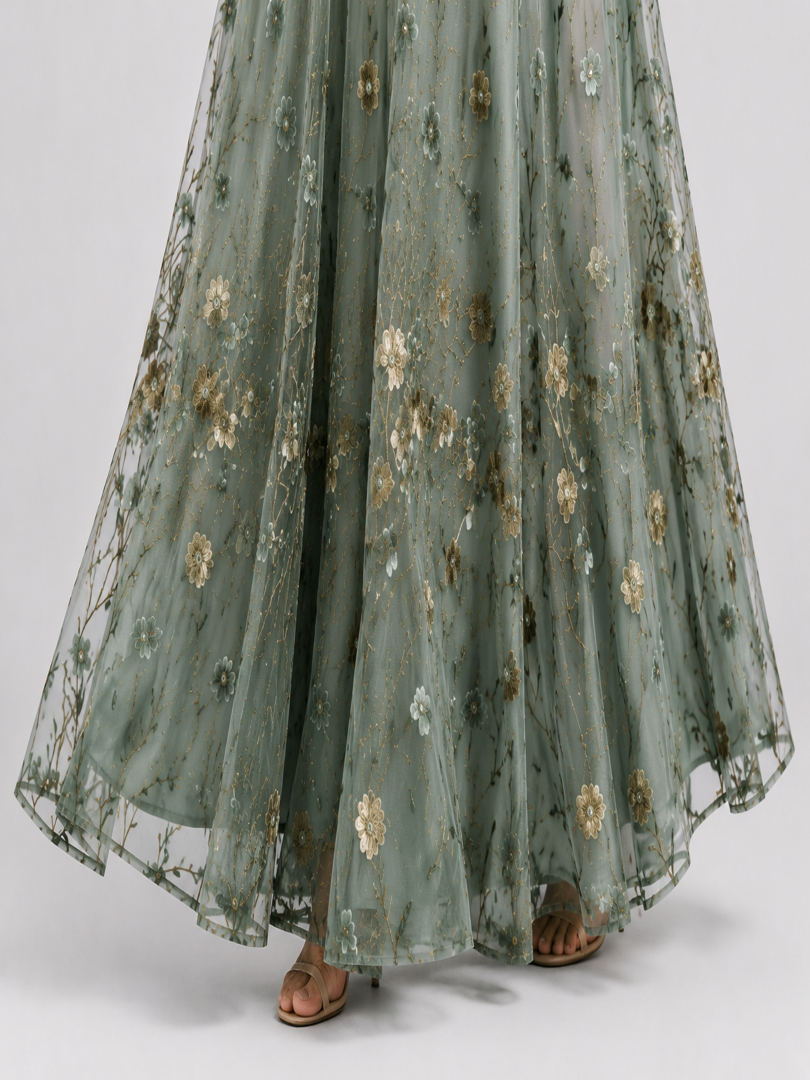 Savenora | Halter Neck Floral Maxi Dress