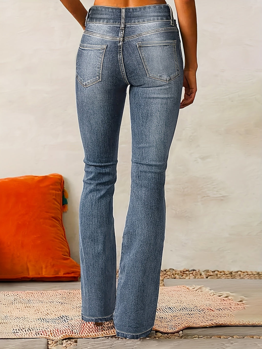 Sommerfeld | Elevated Flare Design