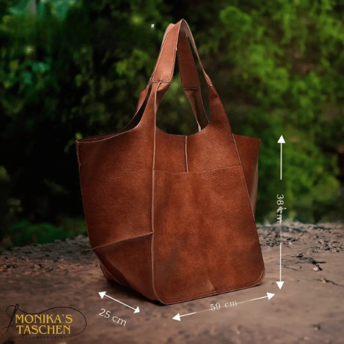 Lauras Zeitlose Eleganz | Klassische Vintage-Handtasche