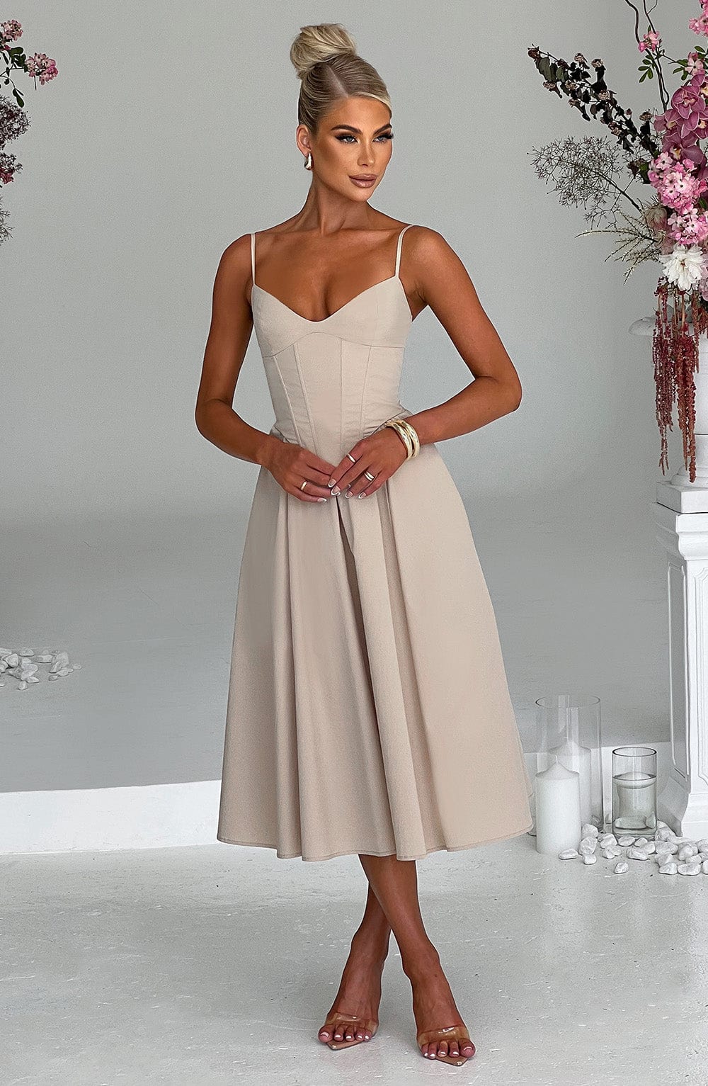 MAILEEN | Elegantes Midi-Kleid mit Korsett-Design