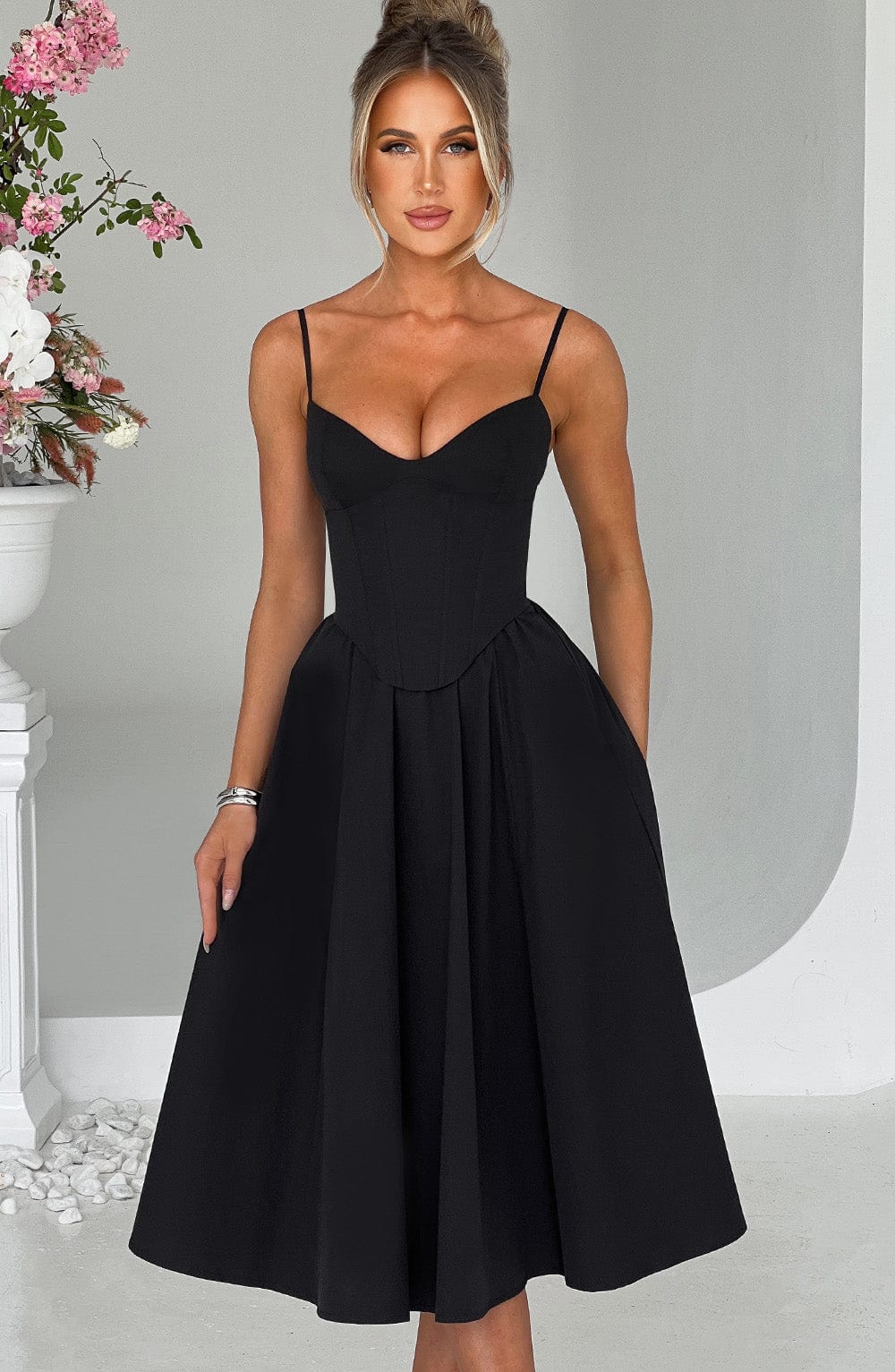 MAILEEN | Elegantes Midi-Kleid mit Korsett-Design