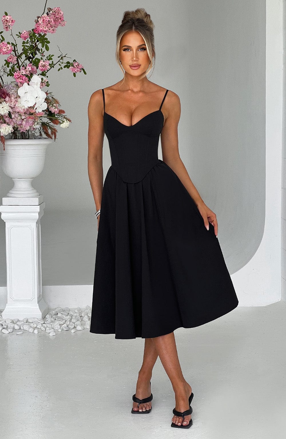 MAILEEN | Elegantes Midi-Kleid mit Korsett-Design