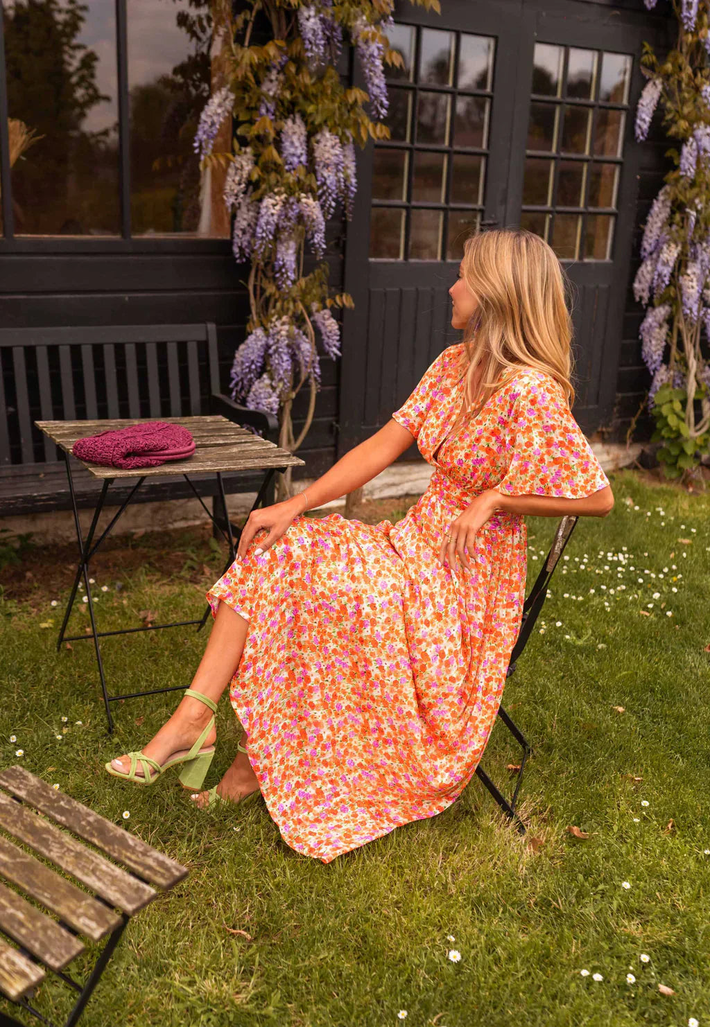 Erika™ - Stilvolles und Bequemes Blumenkleid